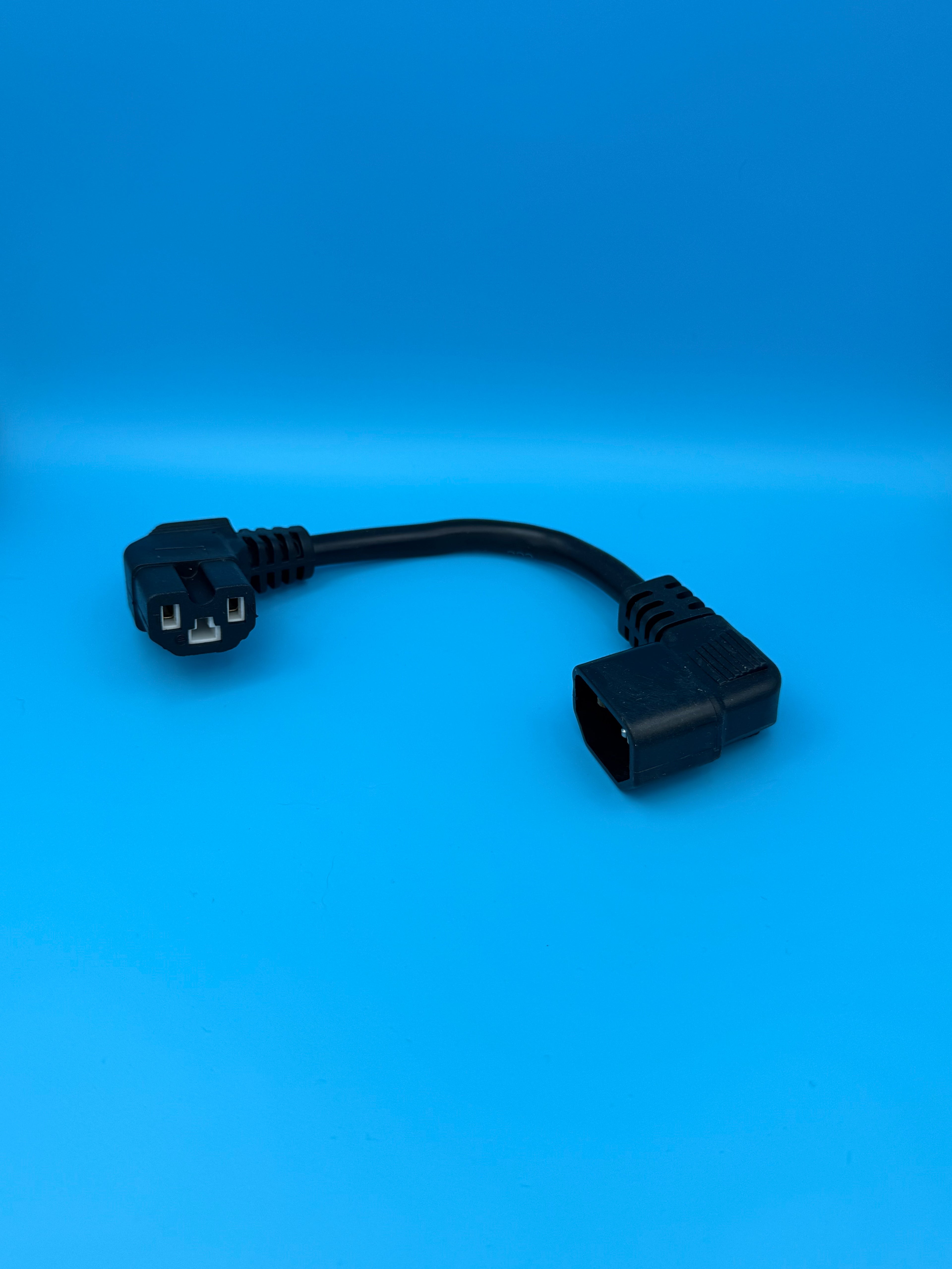 Tuttio charging extension plug